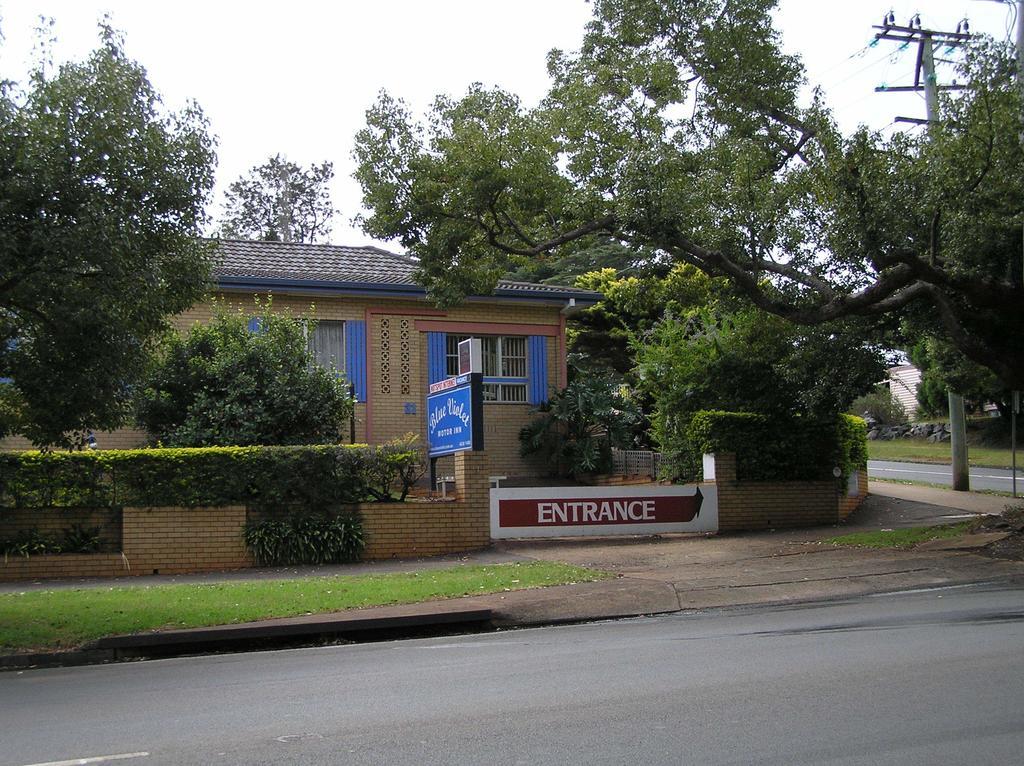 Blue Violet Motor Inn Toowoomba Ngoại thất bức ảnh